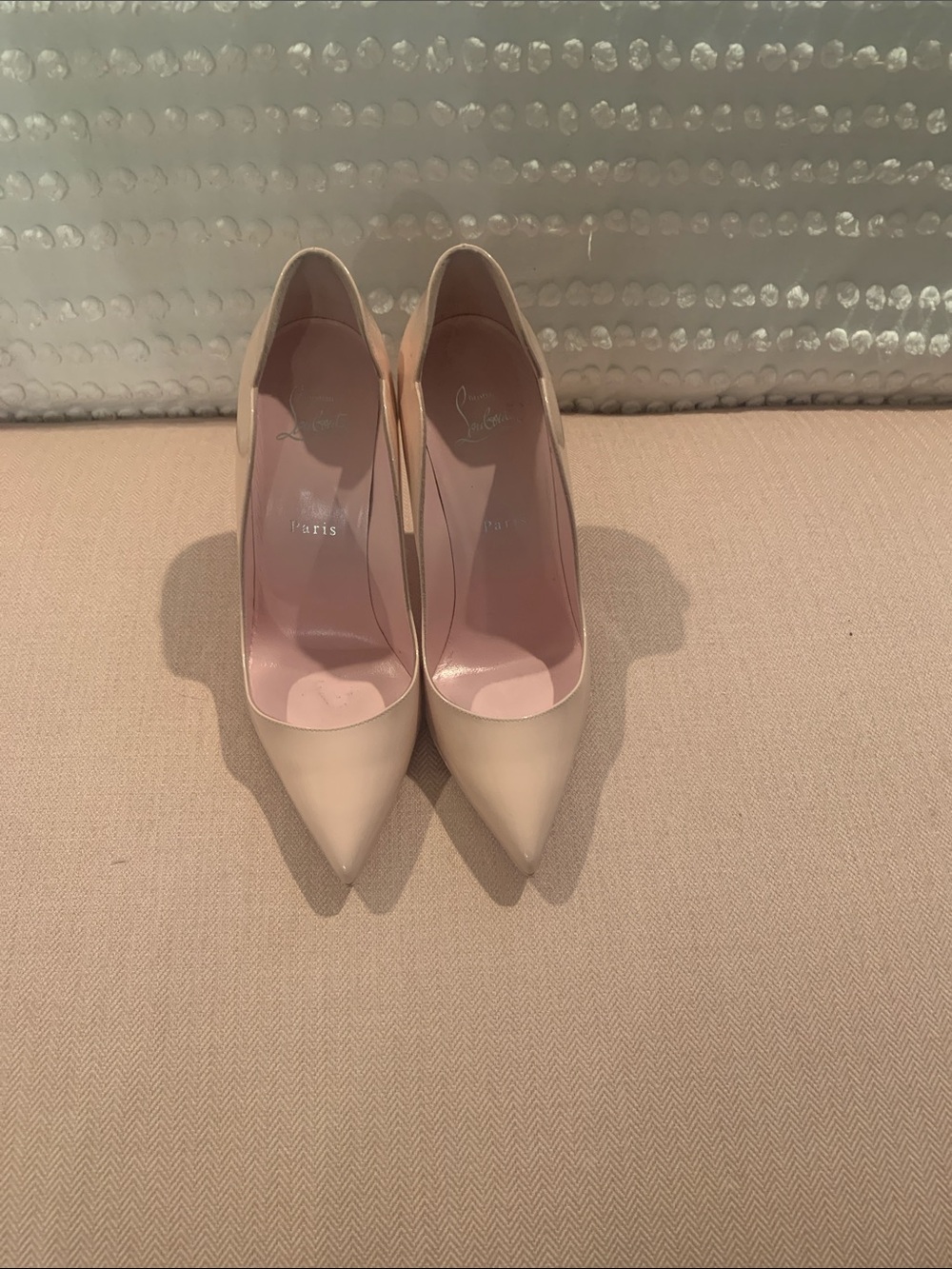 Louboutin pink patent heels